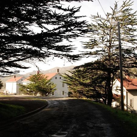 Hi Marin Headlands Hostel Сосалито Екстериор снимка
